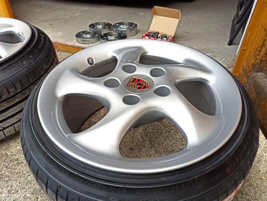 Felgi Porsche 911 turbo 5x130 adaptery 4x100 naciąg