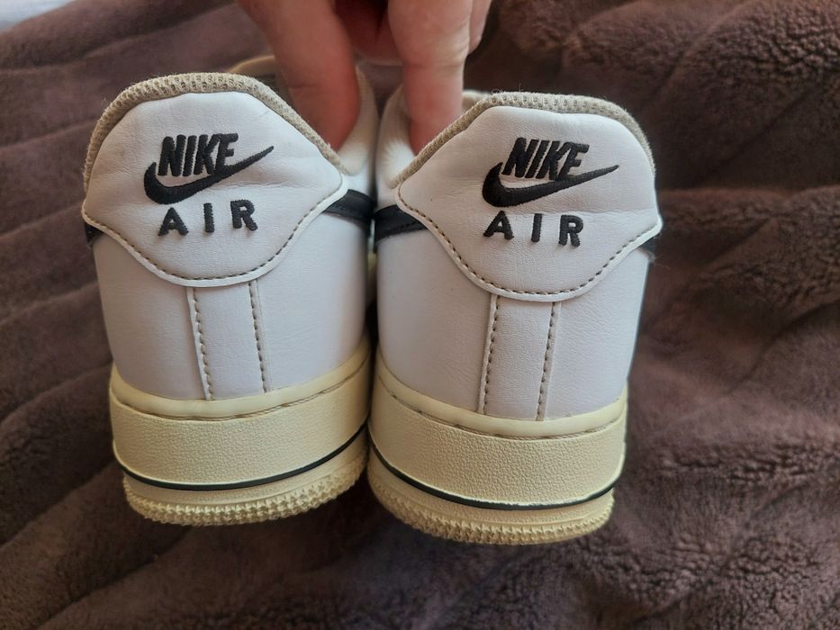 Кросовки nike force оригінал 

Розмір по бірці:
Us 8 UK 7 EURO 41 26с