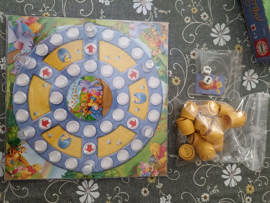 Jogo de tabuleiro "Tapas Arriba" Winnie the Pooh