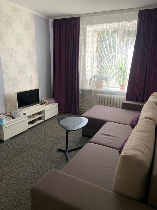 Продам 3-х комнатную квартиру в Приморском районе