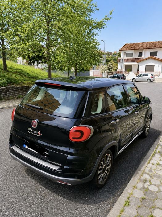 Vendo FIAT 500L em otimo estado