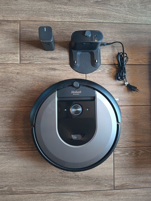 iRobot Roomba i7