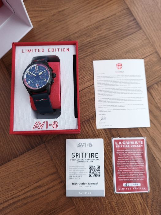 Zegarek męski AVI-8 Spitfire P8331 Laguna Chronograph Limited Edition - Dywizjon 303 - 450 egzemplarzy