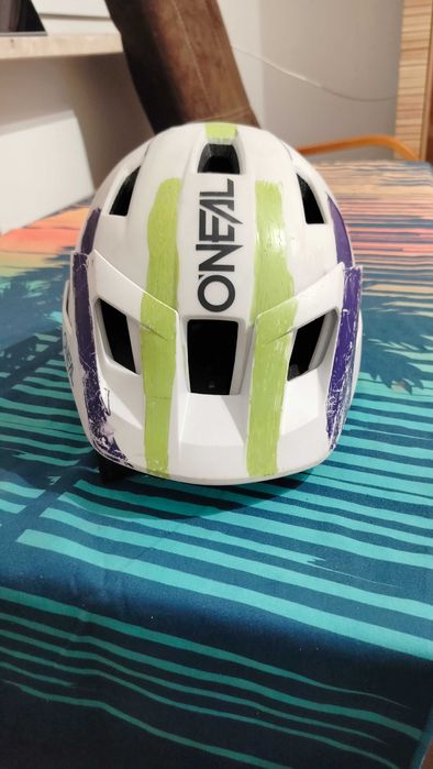 Kask rowerowy ONEAL advanced racing technologu.