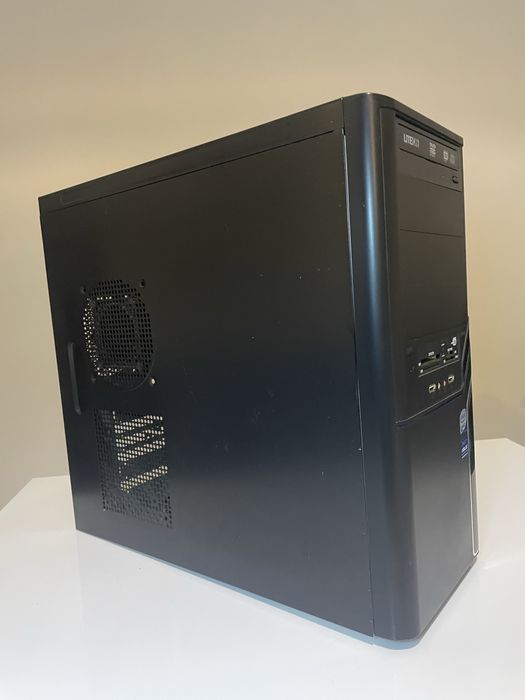 Torre para computador halfman com Led