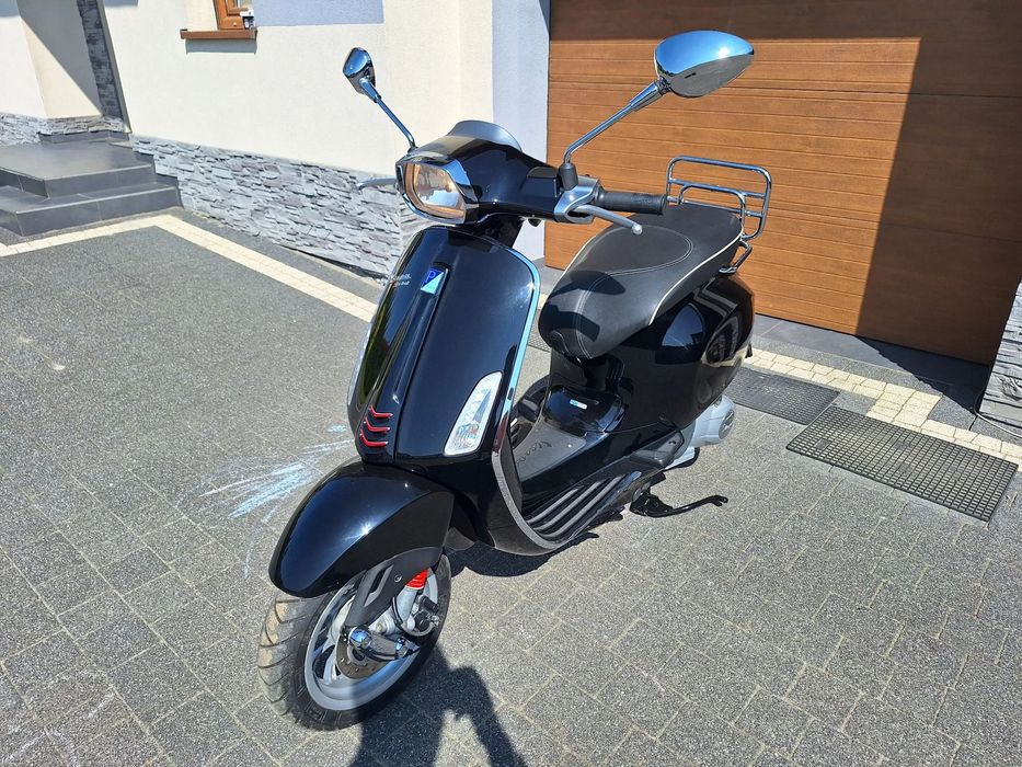 Piaggio Vespa Sprint 125i super stan niski przebieg dwa kluczyki zarejestrowany