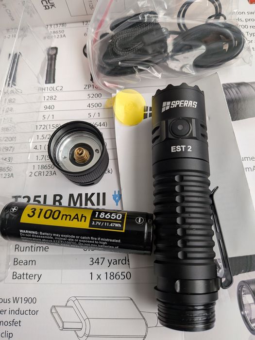 Speras EST 2, супер якісний ліхтар