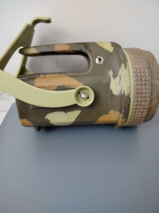 6-diodowa latarka UV