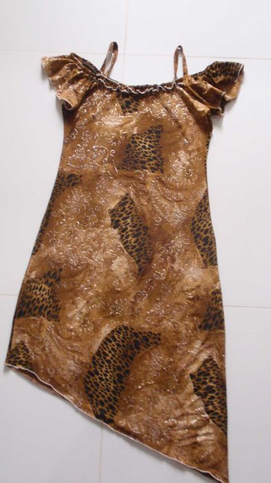 Asymetryczna sukienka na lato, r . M.