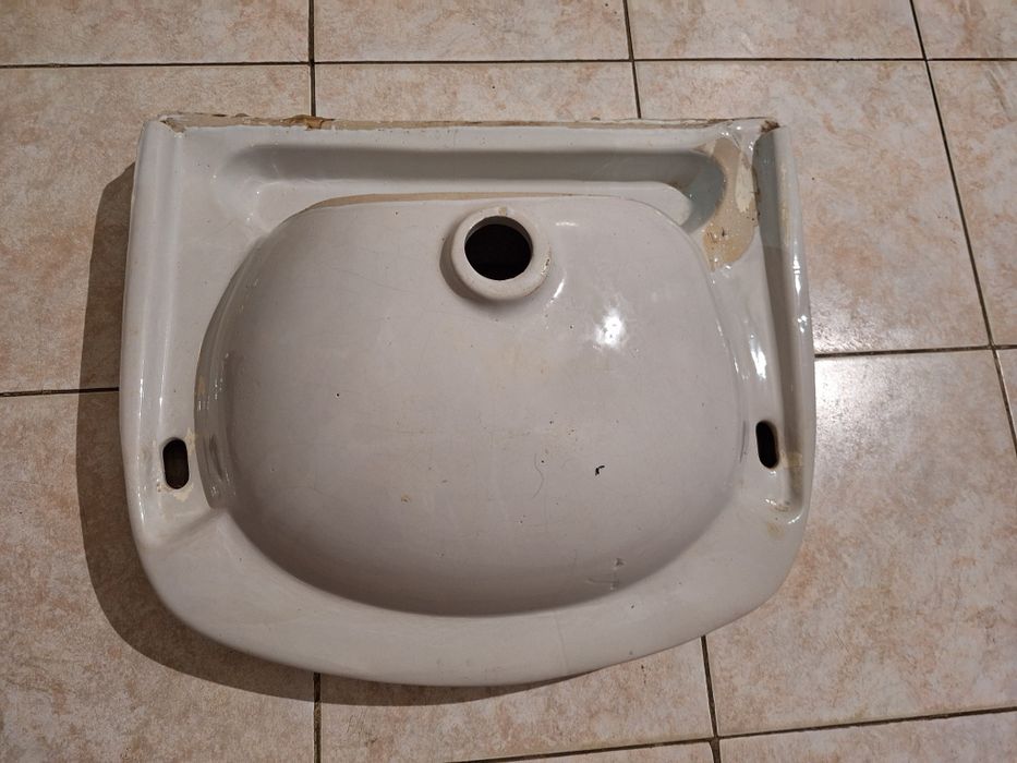 Умивальник (52 см×45 см)