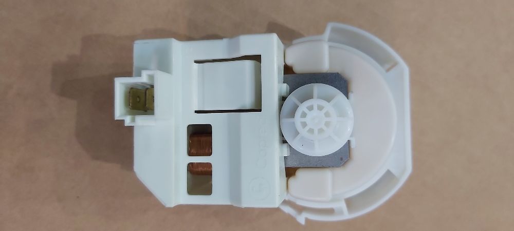 Bomba água maq. Loiça