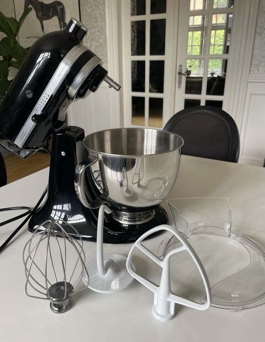 Планетарний міксер KitchenAid Artisan