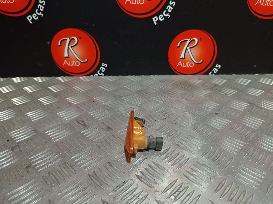 Piscas Guarda Lamas F.D Alfa Romeo 156 (932_)