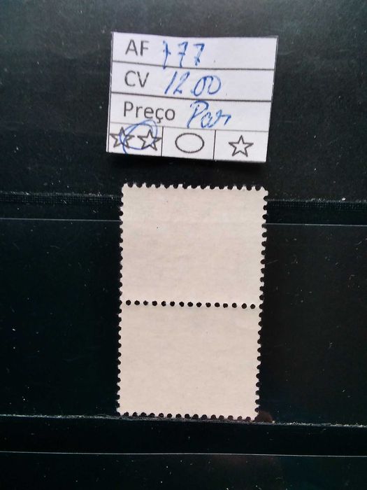 Par de Selos da Série Selo da Autoridade do Rei D° Dinis MNH **