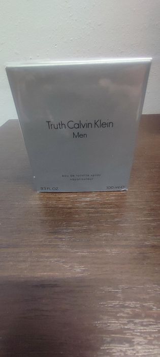 Sprzedam wodę toaletową truth Calvin clein
