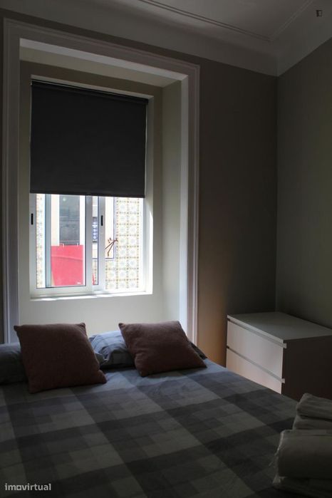 Quarto - localizado em Mouraria Lisbon