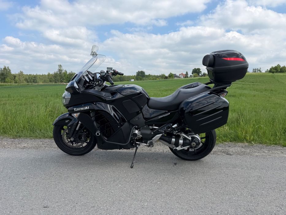 2012 Kawasaki GTR1400 jak nowy