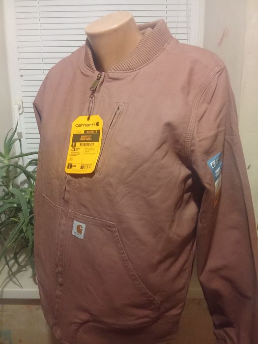 Продам бомбер жіночий 2 шт