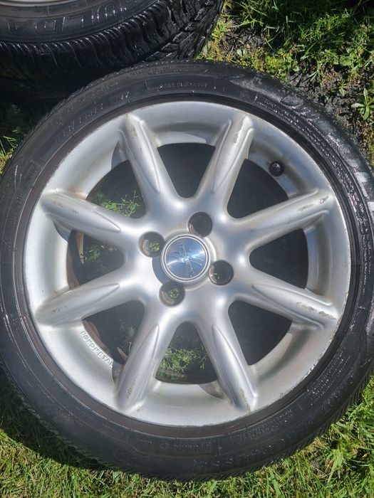 Felgi aluminiowe Fondmetal 15" 7J ET38 4 śruby – komplet 4 szt.