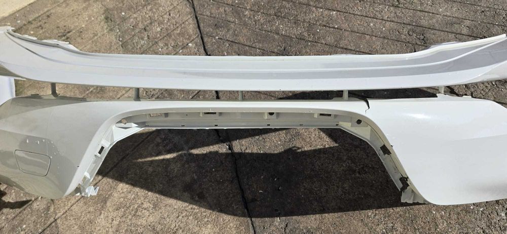 Para-choques Frente Nissan Leaf ZE Eletrico