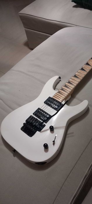 Guitarra Eletrica Jackson JS32 Snow White