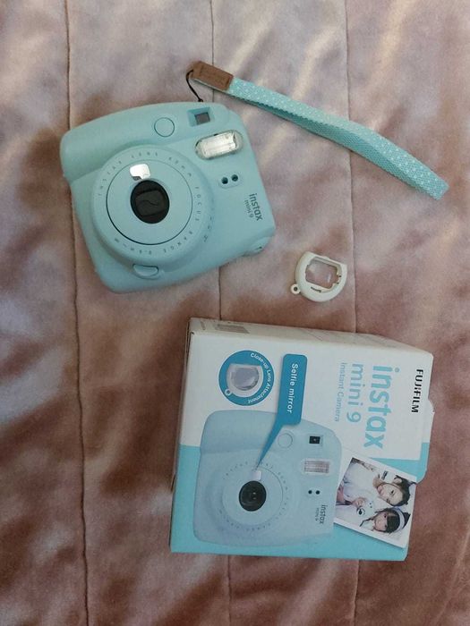 Máquina fotográfica Fujifilm Instax mini 9