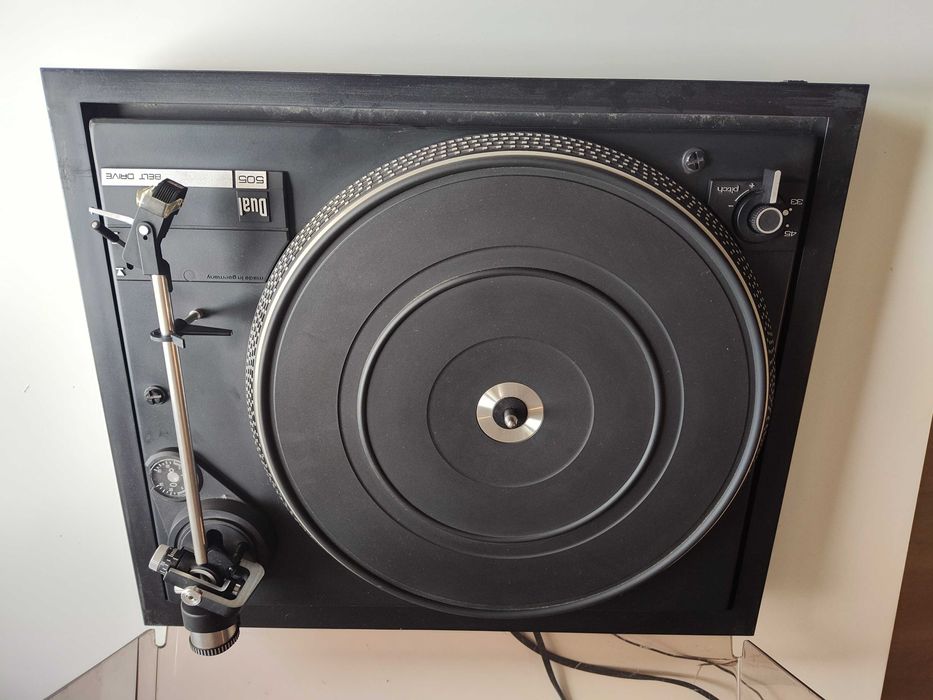 Gramofon DUAL 505