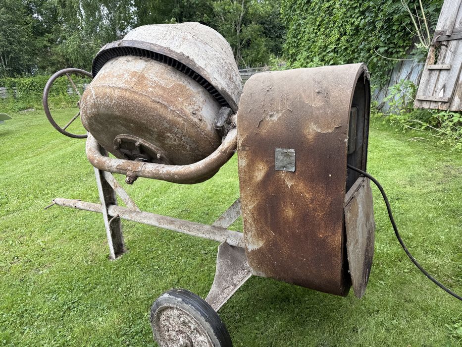 Betoniarka 150 l