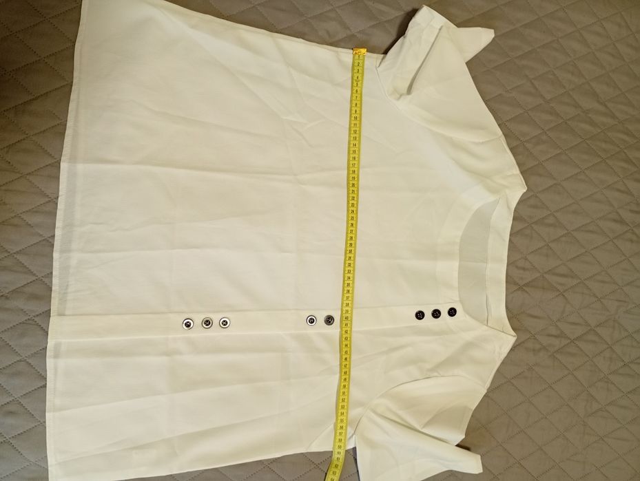 Легкий літній костюм