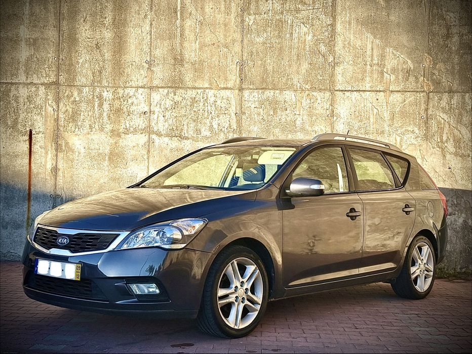 Kia Ceed Sw 1.6 CRDi 90 cv NACIONAL - 5 Lugares