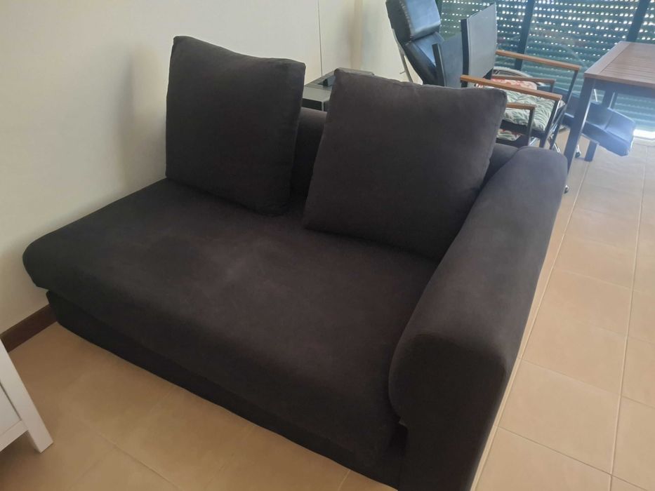 Vendo sofá 2 lugares Área