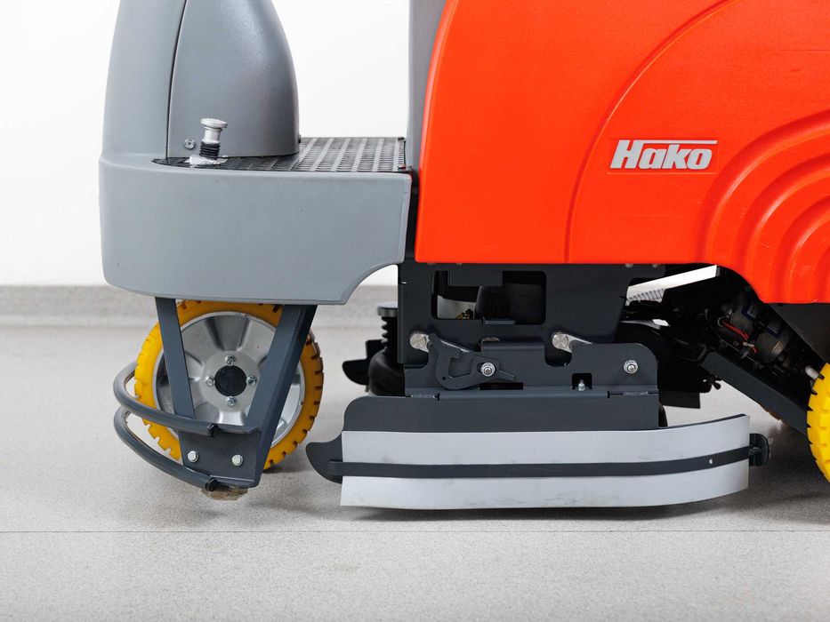 Szorowarka Hako Scrubmaster B115 R TB650 NOWE BATERIE 2014r 699h 23500netto
