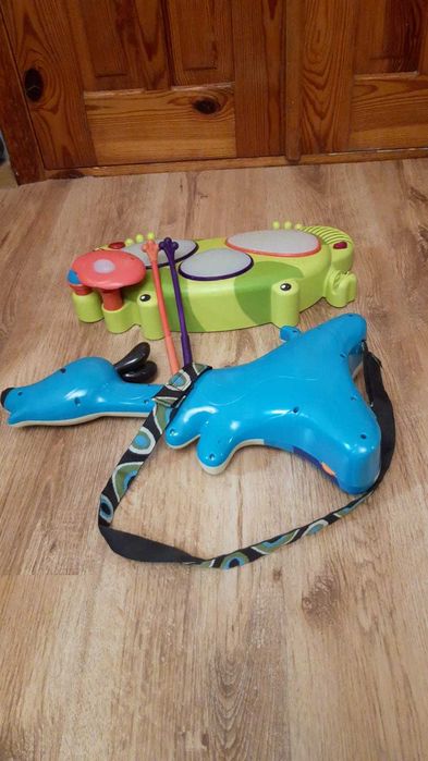 Продам гитара, барабан Battat