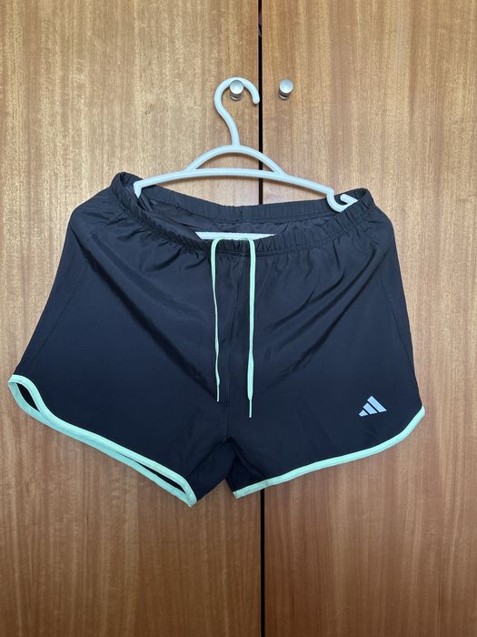 Calções Adidas pretos (NOVOS com etiqueta)