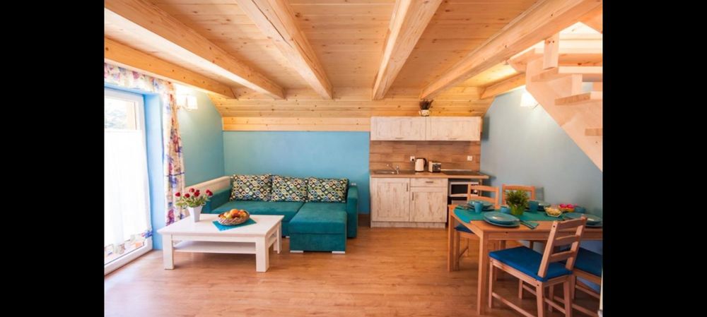 1/2  Domu 85m2 na wyłączność max 8 osób.