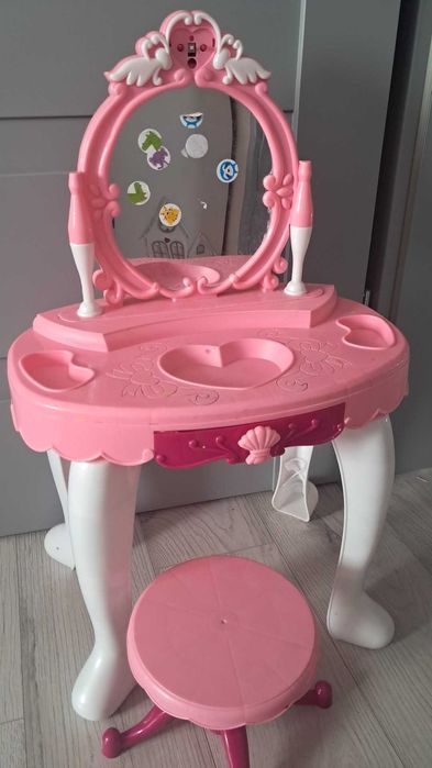 Toaletka mała plastikowa