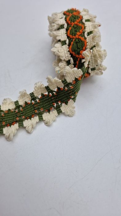 Taśma ozdobna kupon 1,75 m.x 5 cm.