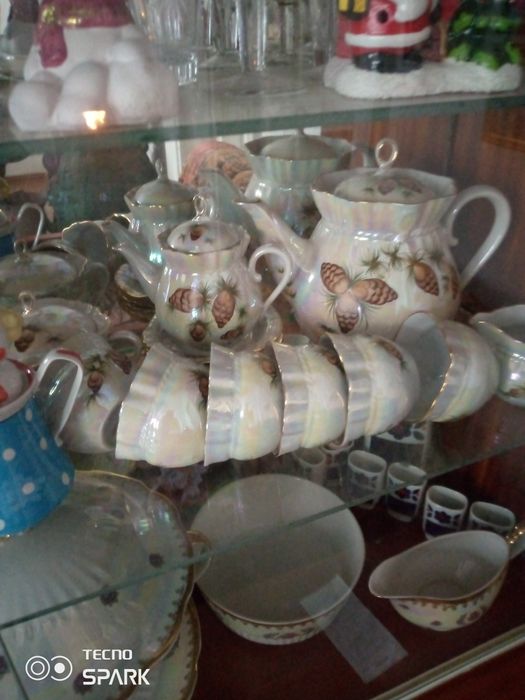 Продається чайний сервіз Шишка