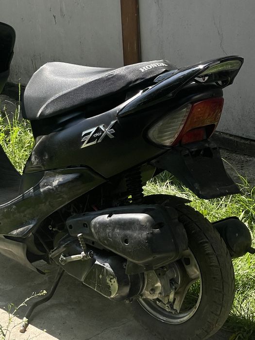 Хонда дио 35zx 2002