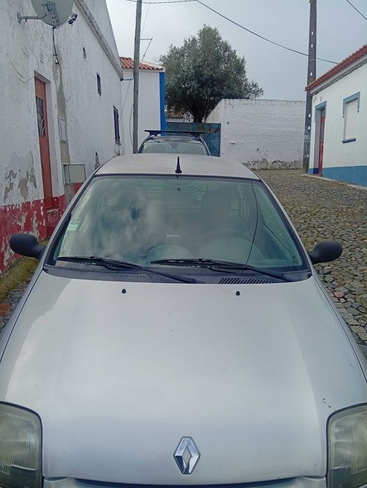 Renault Clio 1.9D a 1300€