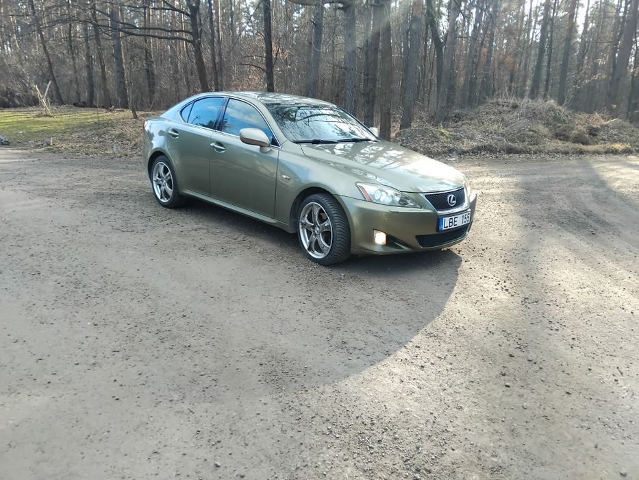 Lexus IS 220 2.2 диз. 2007 г.в.