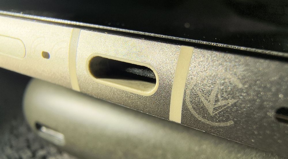 Motorola edge 50 ultra гарантія до 22.07.26