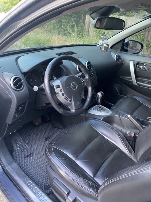 Nissan Qashqai j10