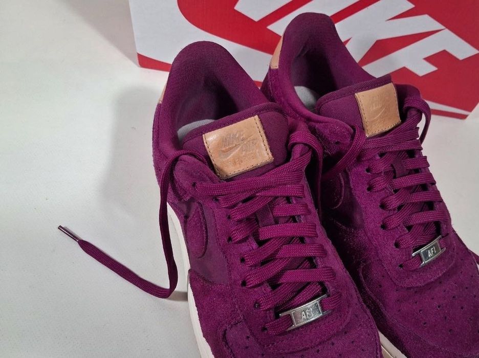 Кросівки Nike Air Force 1 07 Premium (р. 41-41,5 / 26,5 см) Оригінал Nike Blazer Mid SB cortez