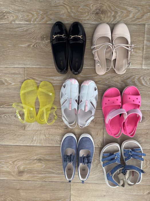 Босоніжки кросівки сандалі Under Armour