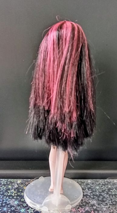 Monster High Draculaura Die-Ner.