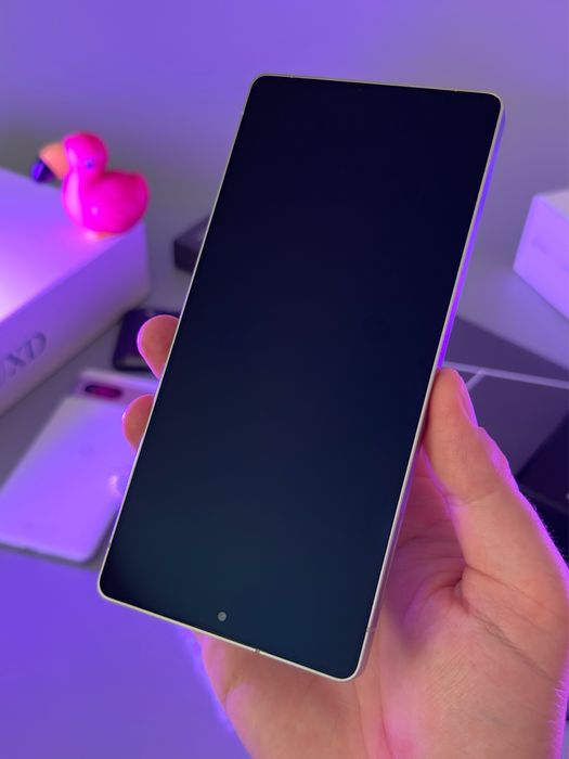 Samsung galaxy s25 ultra 12 на 256 НОВИЙ, ДЕКІЛЬКА ЦИКЛІВ