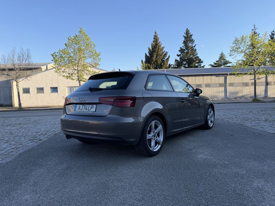 Audi A3 Sportback 1.6 TDi - Distribuição mudada
