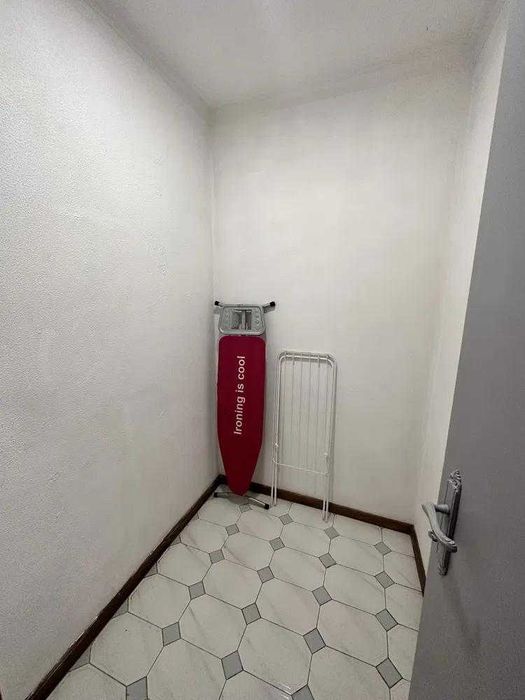 Arrenda-se apartamento, T1. totalmente mobilidade, com ar condicionado e pronto a habitar
