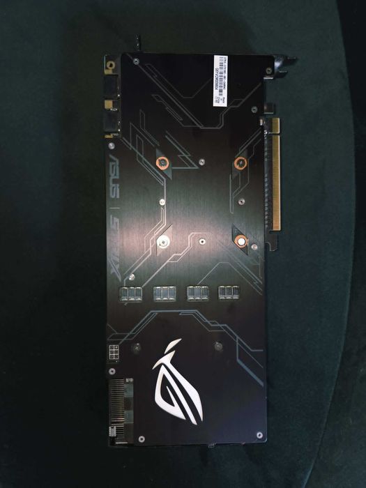 GTX 1080 rog strix